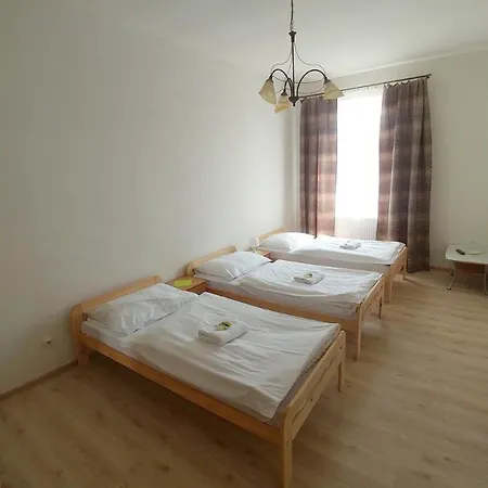 Zamecek 3*